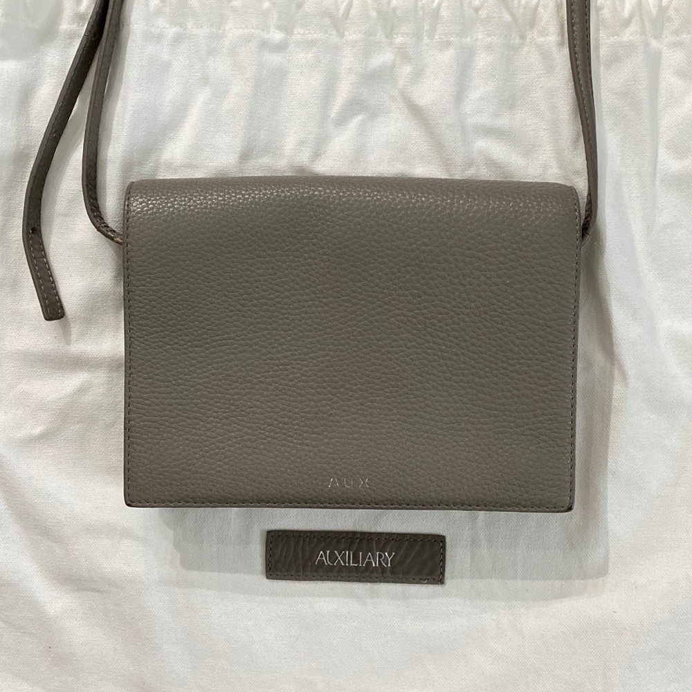 ✨Sold✨ Aritzia Auxiliary Calisch Crossbody Bag - Picture 13 of 14